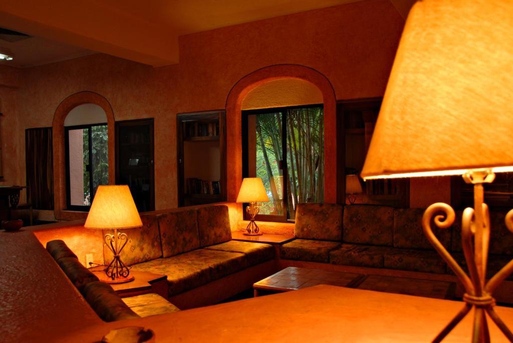 Villa Arqueologica Uxmal Bagian luar foto